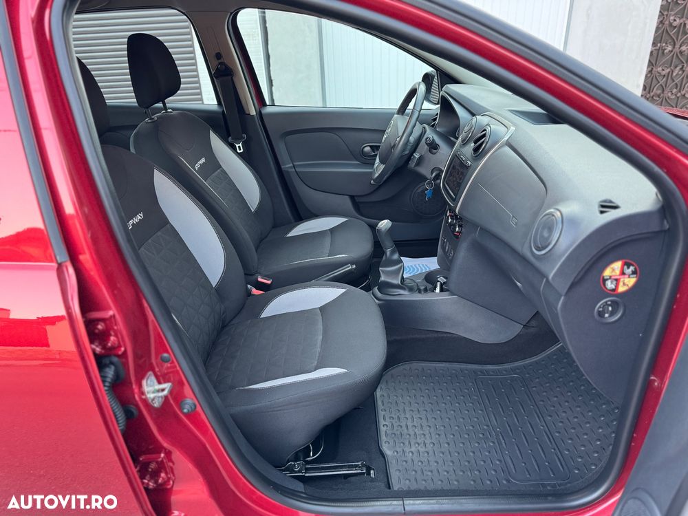Dacia Sandero Stepway - 10