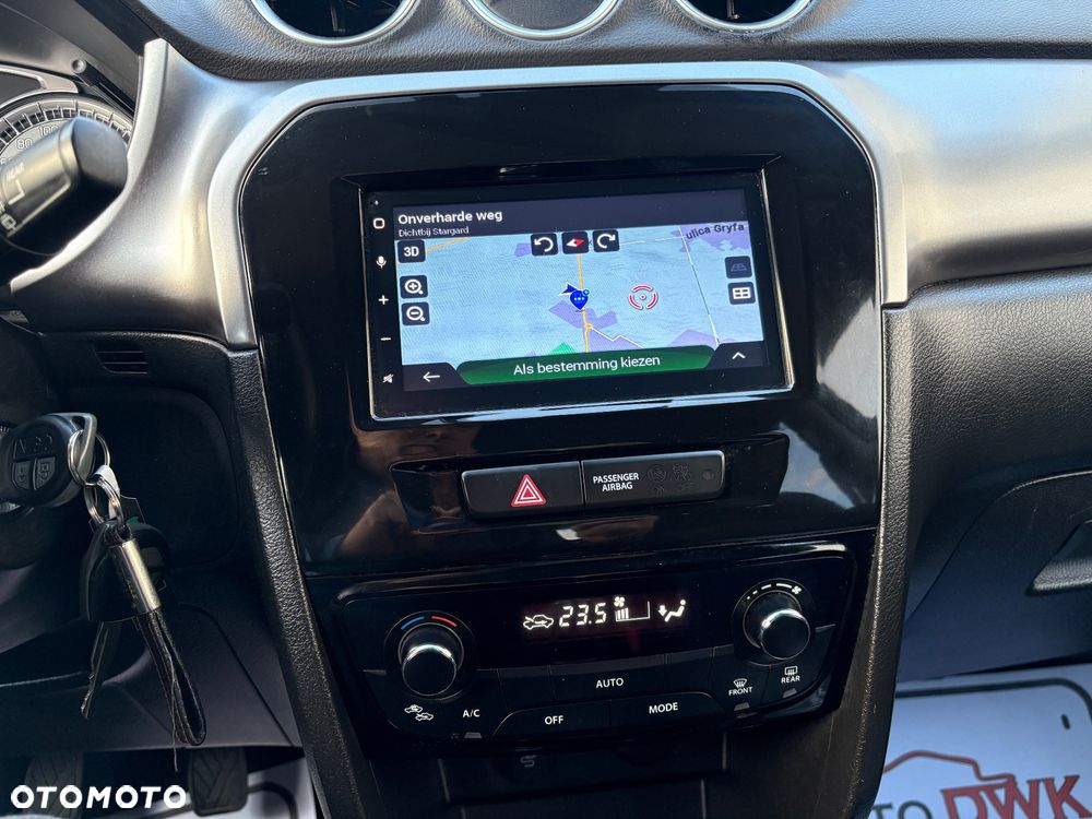 Suzuki Vitara 1.4 Boosterjet Hybrid Allgrip Comfort+ "SHINKAI" - 28