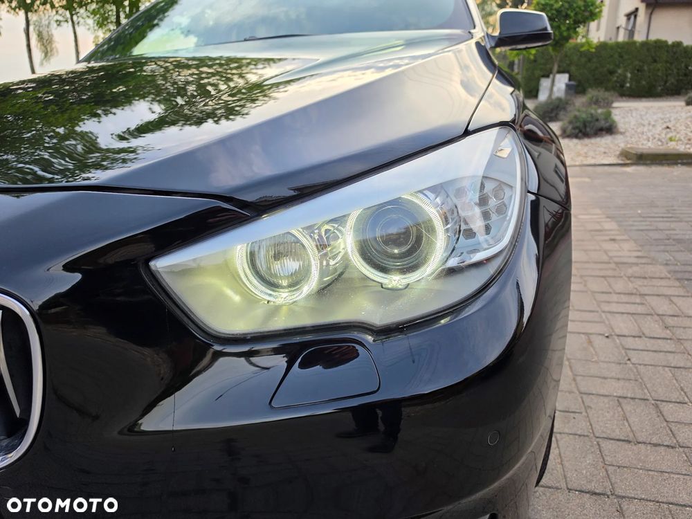 BMW 5GT - 21