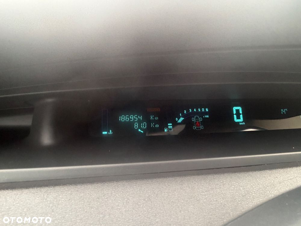 Renault Scenic 1.6 16V 110 Dynamique - 11
