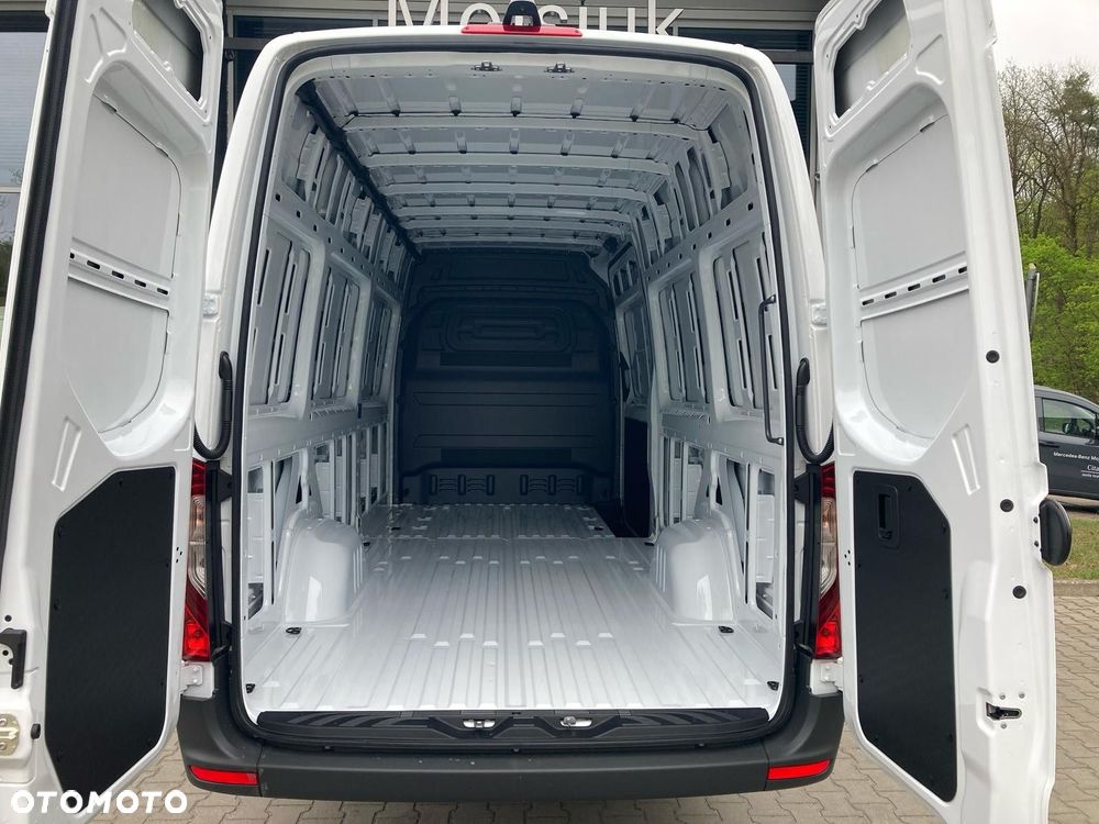 Mercedes-Benz Sprinter 317 CDI - 11
