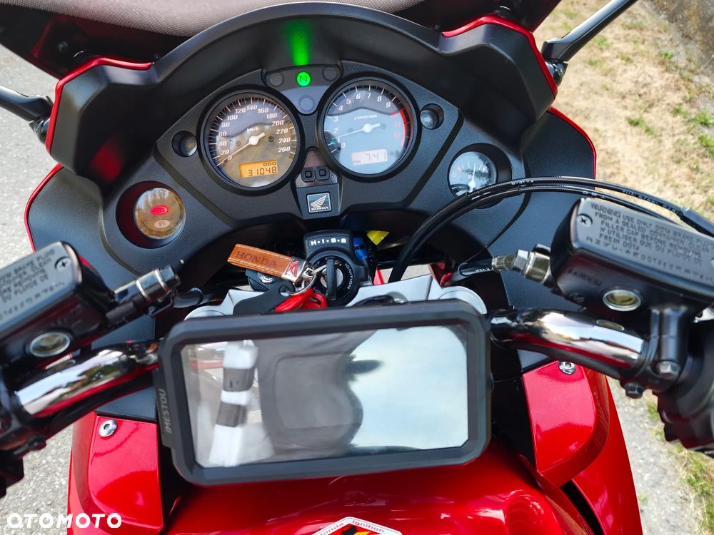 Honda CBF - 7