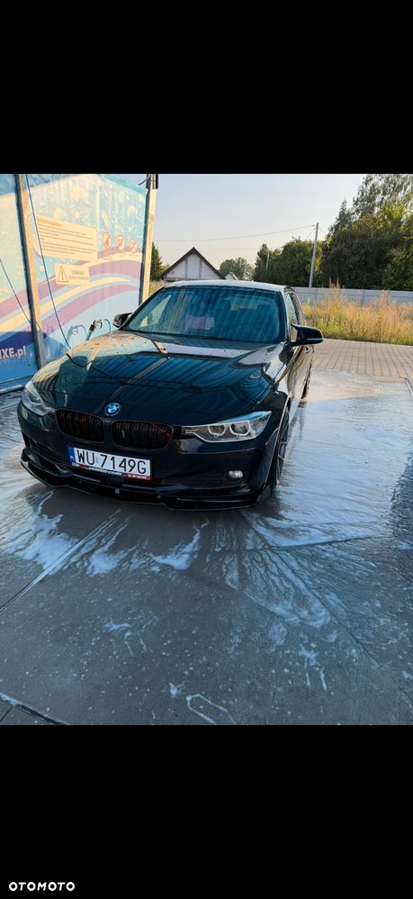 BMW Seria 3 320d Sport Line - 5