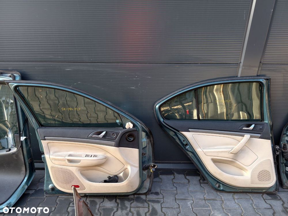 W-wa SKODA OCTAVIA II DRZWI, KLAPA, ZDERZAK, BŁOTNIK - 24