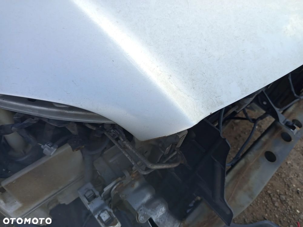 Toyota Avensis T25 lift maska pokrywa silnika 1C0 - 3