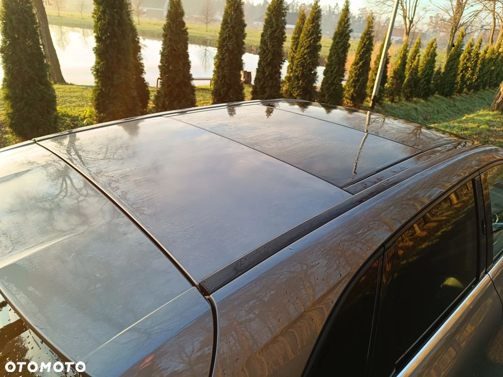 Mercedes-Benz Klasa B 220 4-Matic - 4