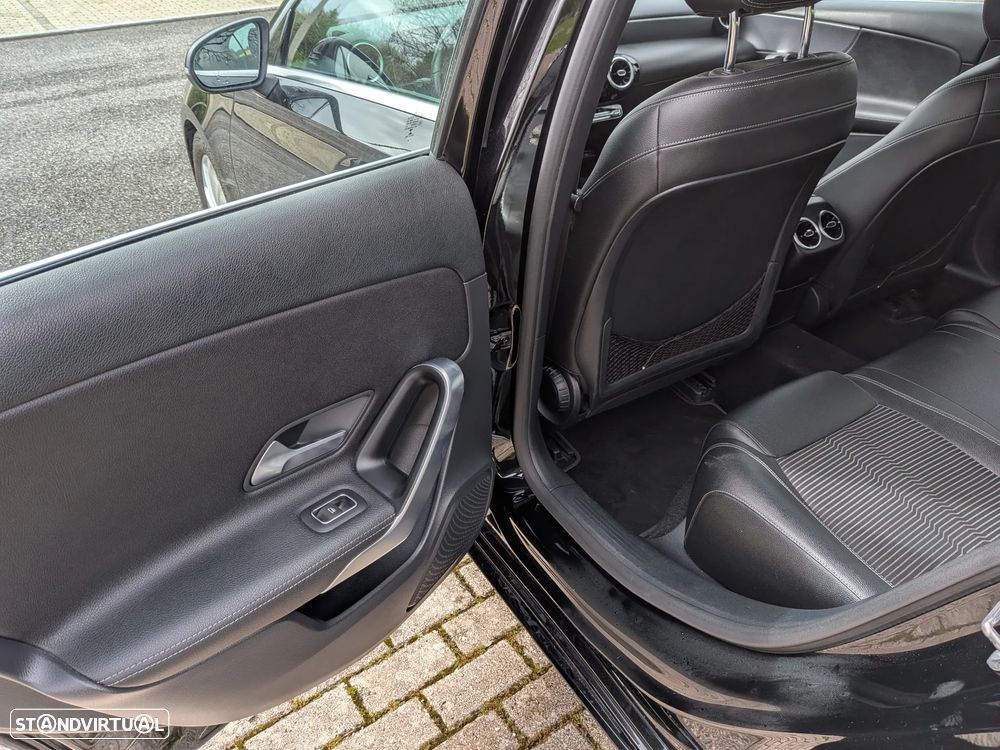 Mercedes-Benz A 180 d Style Plus Aut. - 11