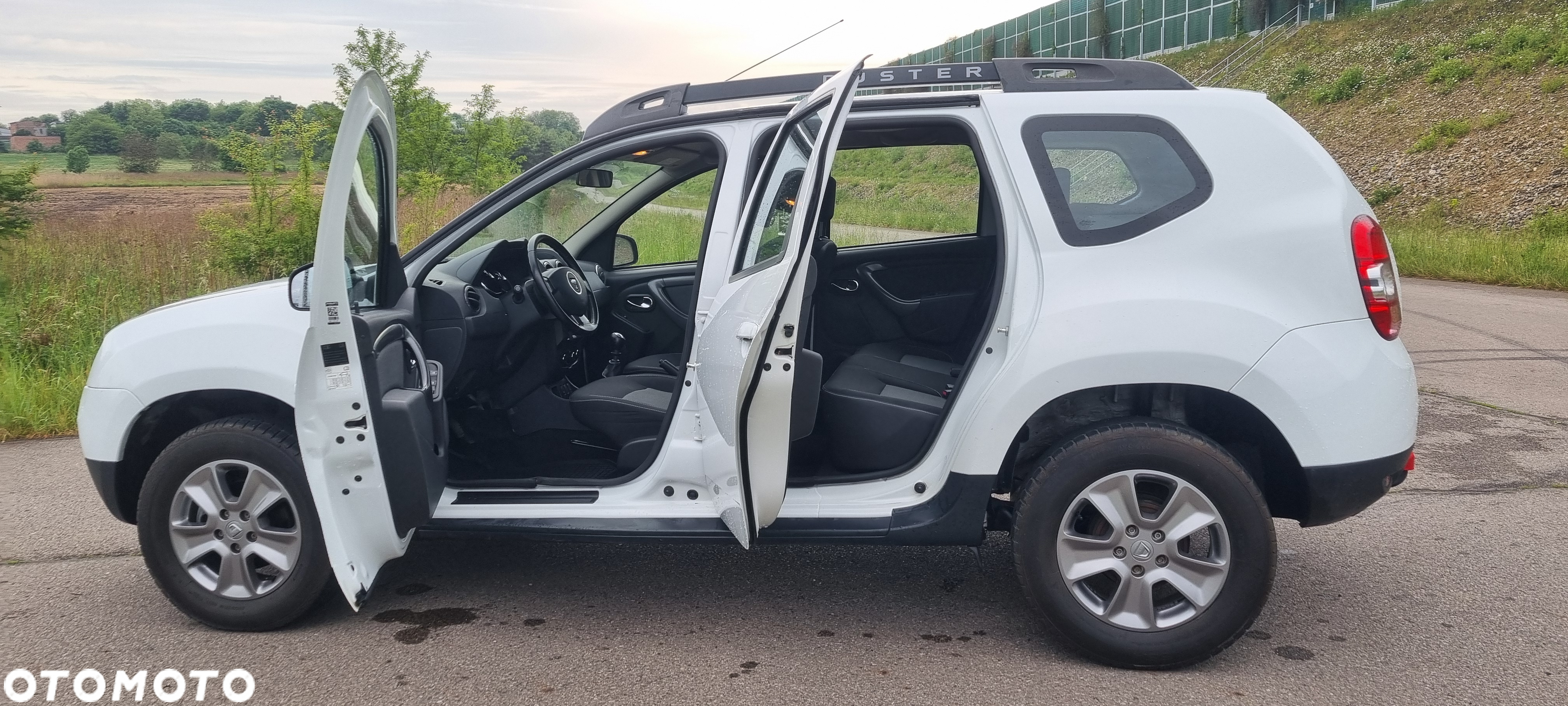 Dacia Duster 1.5 dCi Laureate - 17