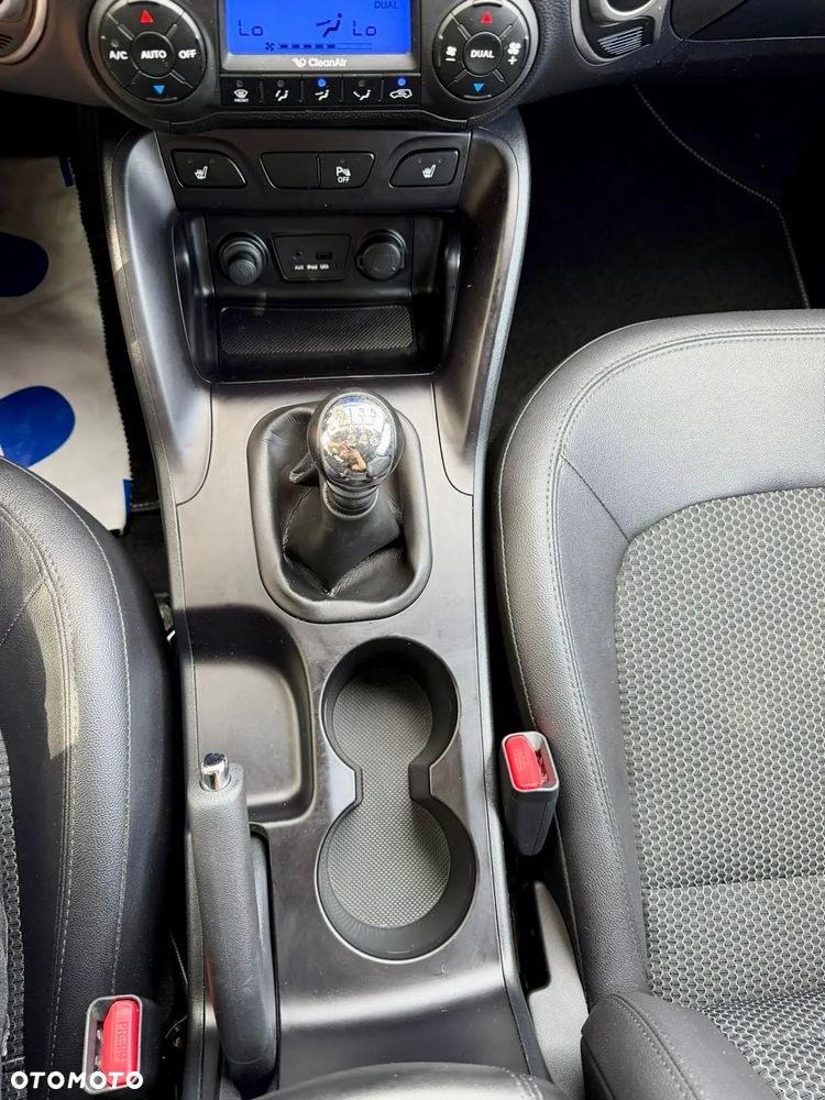 Hyundai ix35 1.6 2WD blue Style - 27