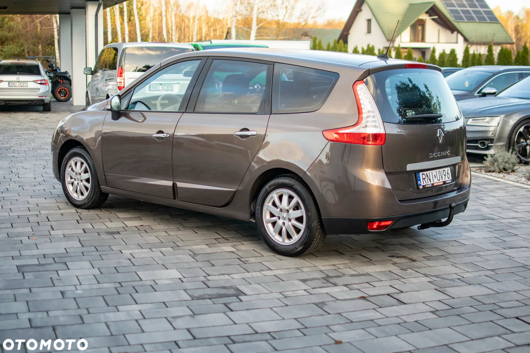 Renault Grand Scenic - 20