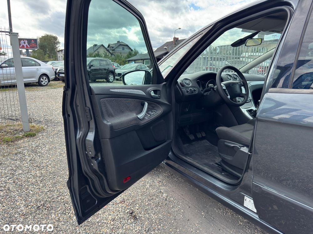 Ford S-Max 2.0 TDCi Trend - 14