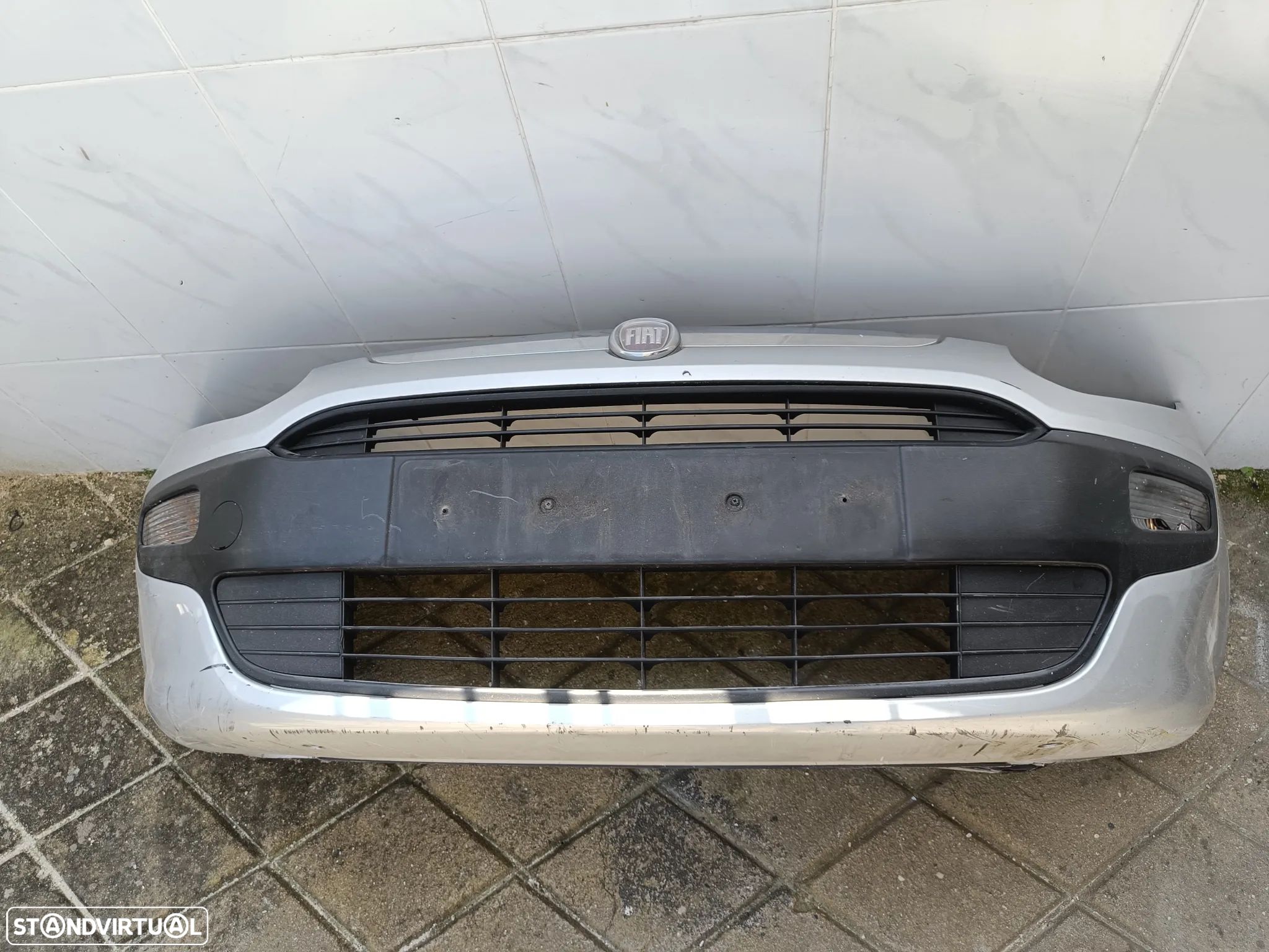Para choques Fiat grande Punto 2011 - 1