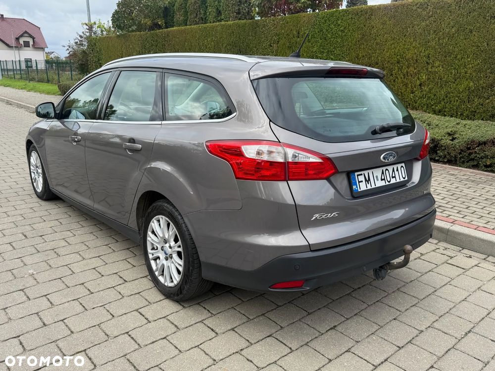 Ford Focus 1.6 TDCi DPF Start-Stopp-System SYNC Edition - 4