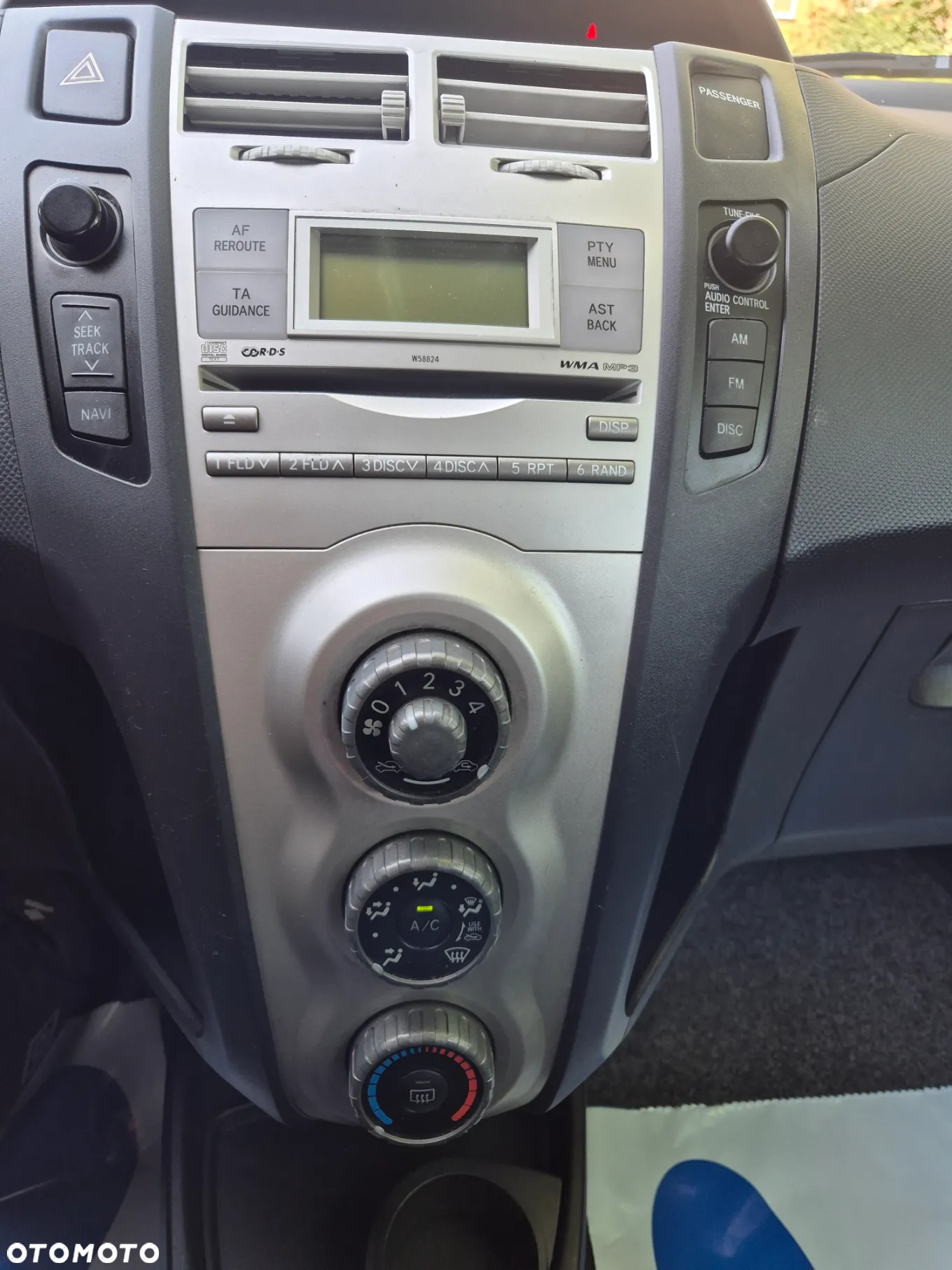 Toyota Yaris 1.3 Luna - 11