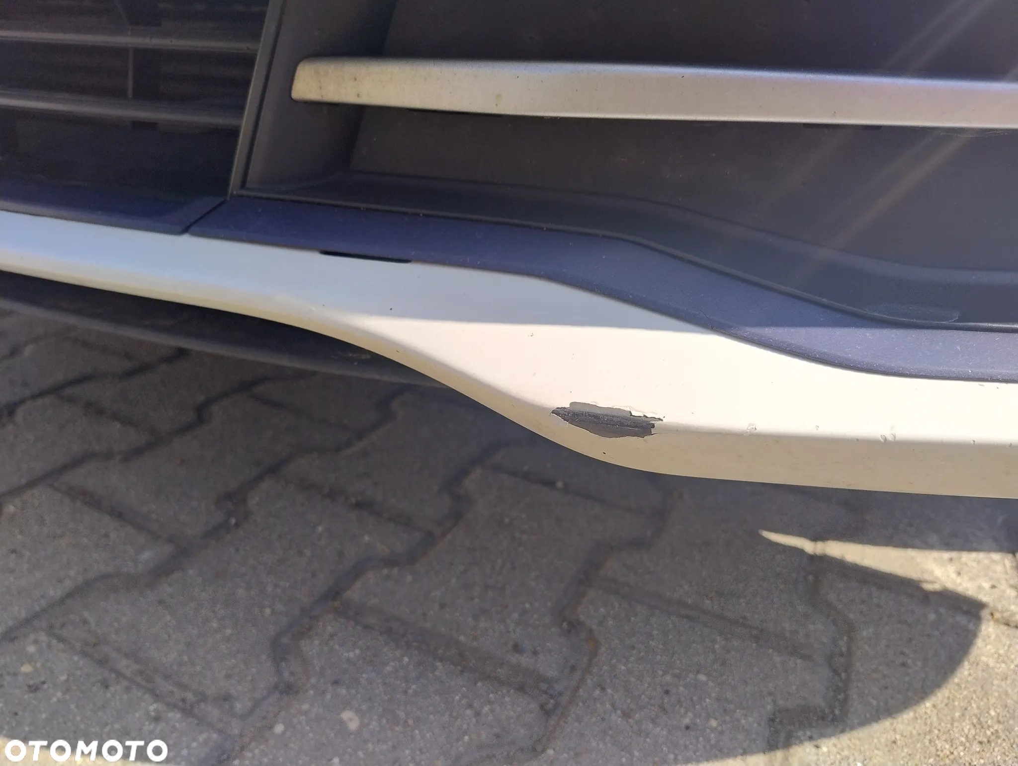 BMW Seria 3 318d - 12