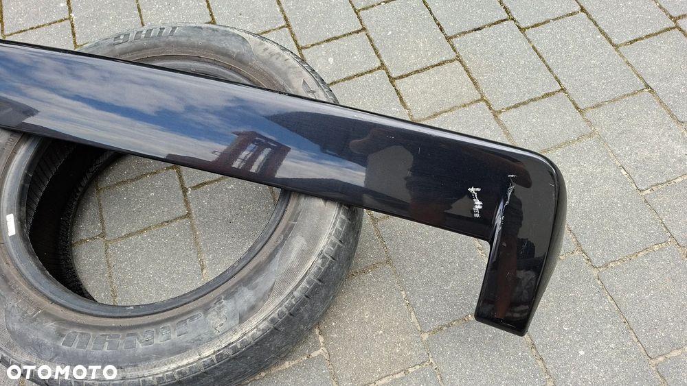 Lotka Spoiler Bagażnika Volvo V70 II - 3