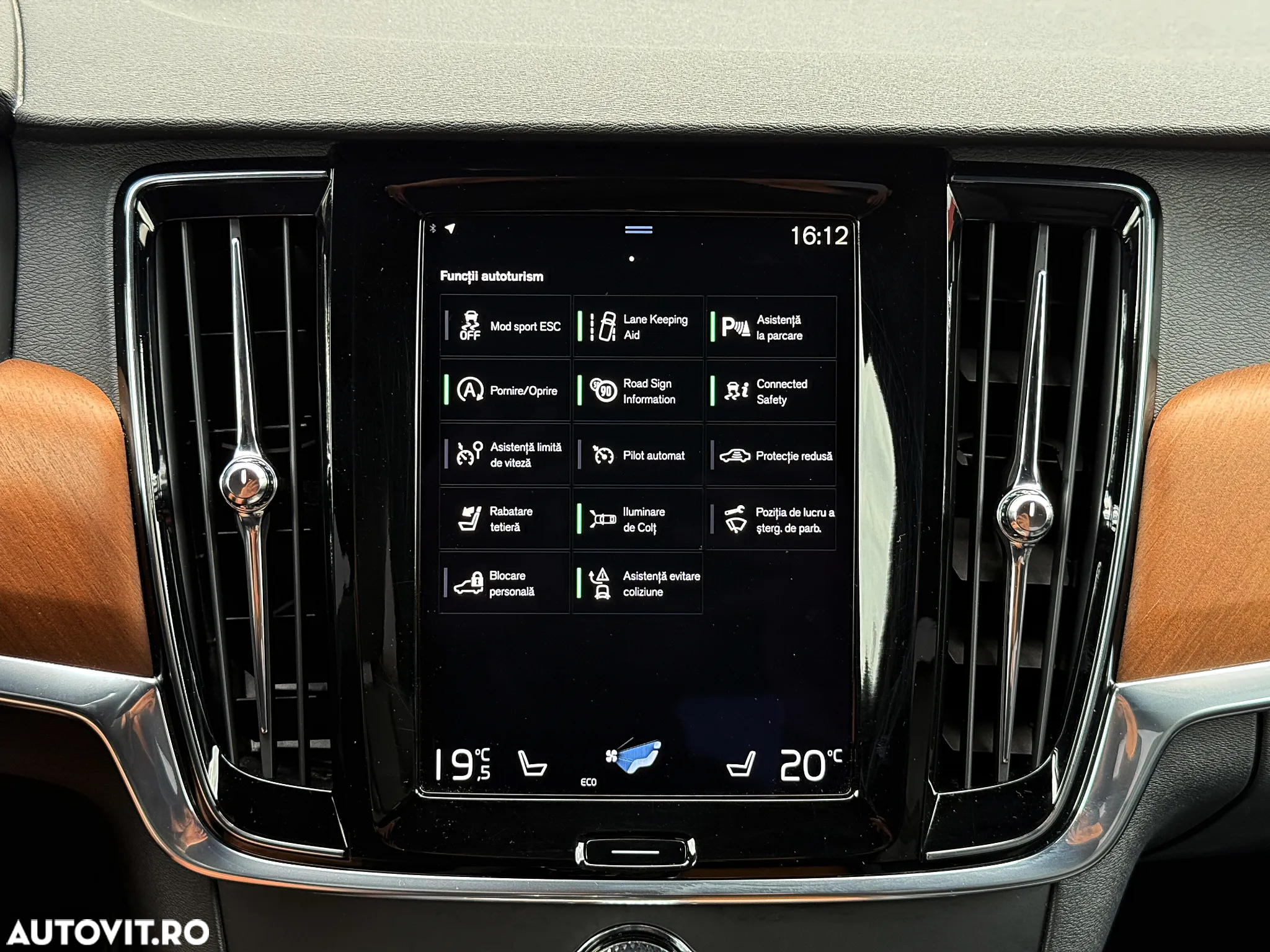 Volvo S90 D4 Geartronic Inscription - 27