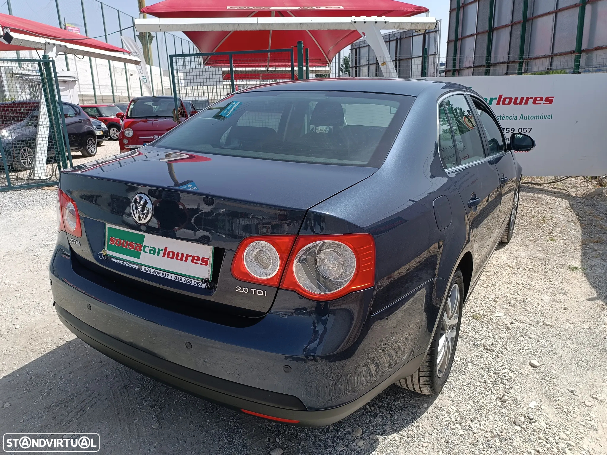 VW Jetta 2.0 TDI Confortline - 7