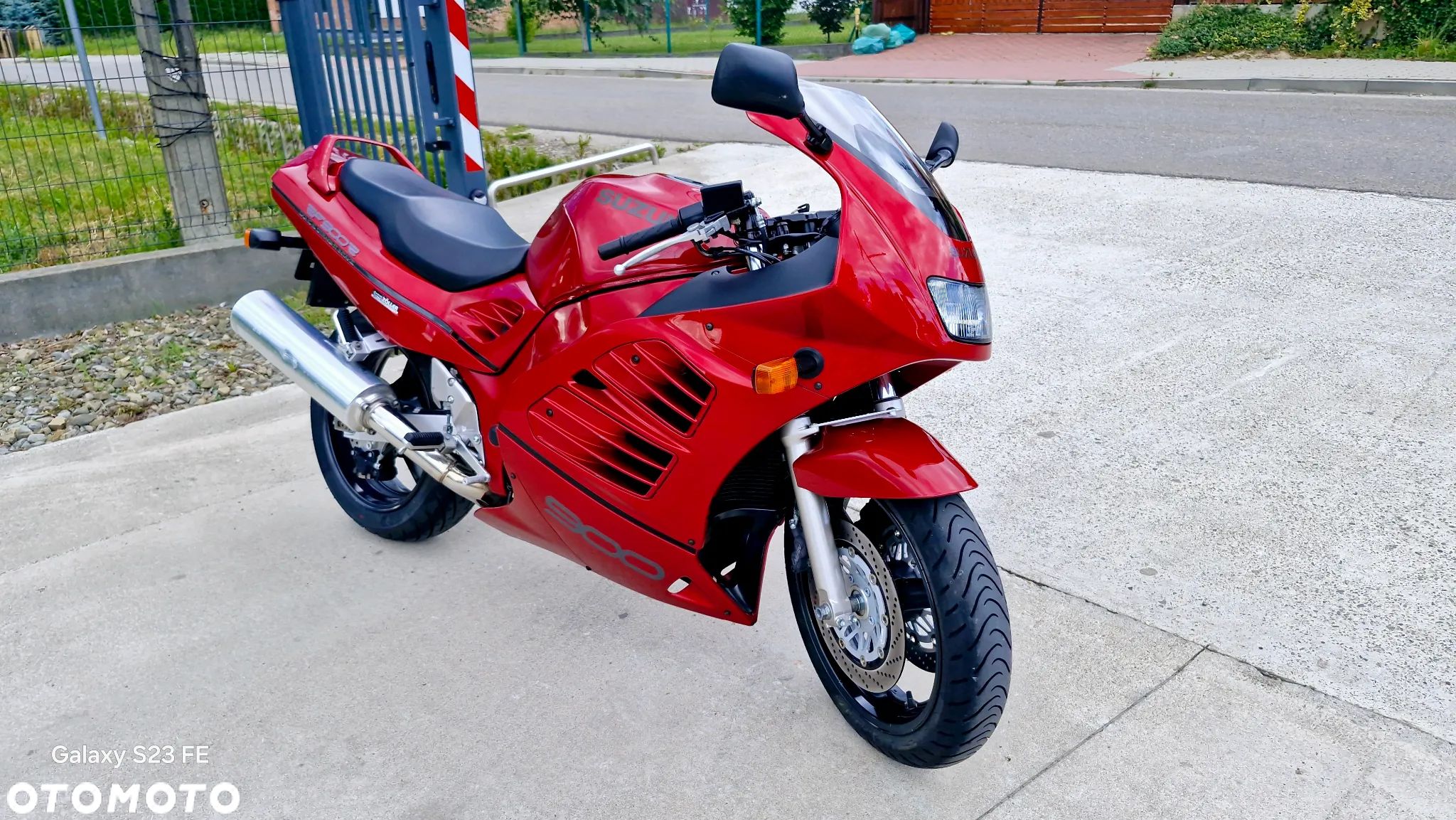 Suzuki RF - 1