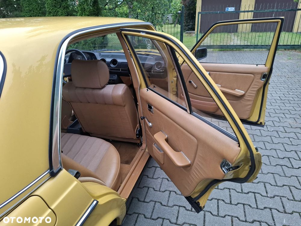 Mercedes-Benz W123 - 10