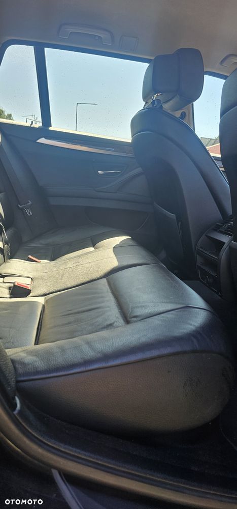 BMW Seria 5 520d - 3
