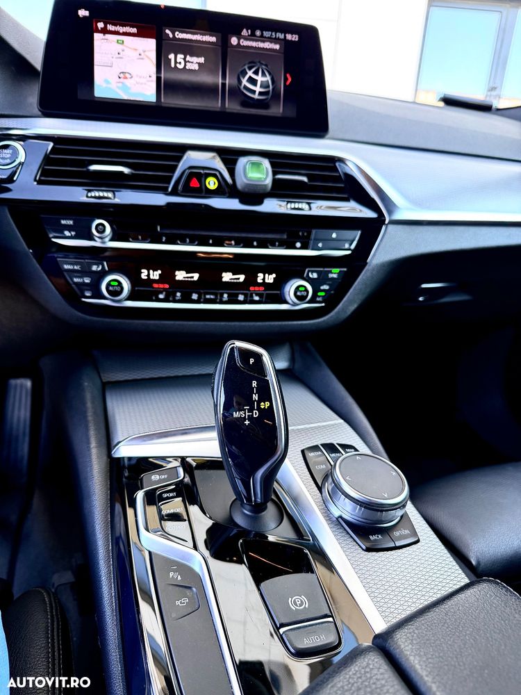 BMW Seria 5 520d AT - 22