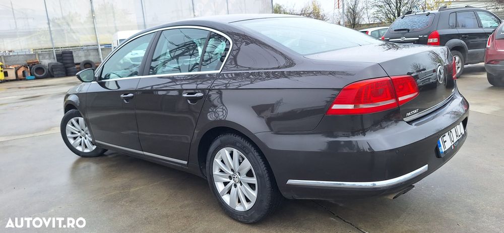 Volkswagen Passat 2.0 TDI BlueMotion Tehnology Comfortline - 5