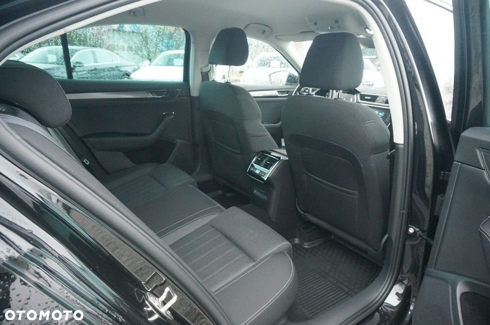 Skoda Superb 1.5 TSI Style DSG - 33