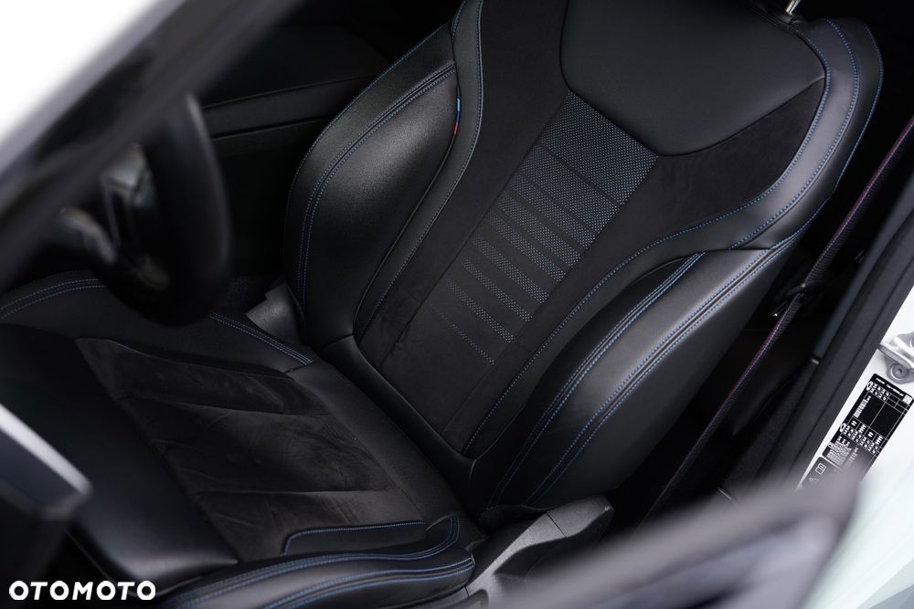 BMW Seria 2 M240i xDrive - 10