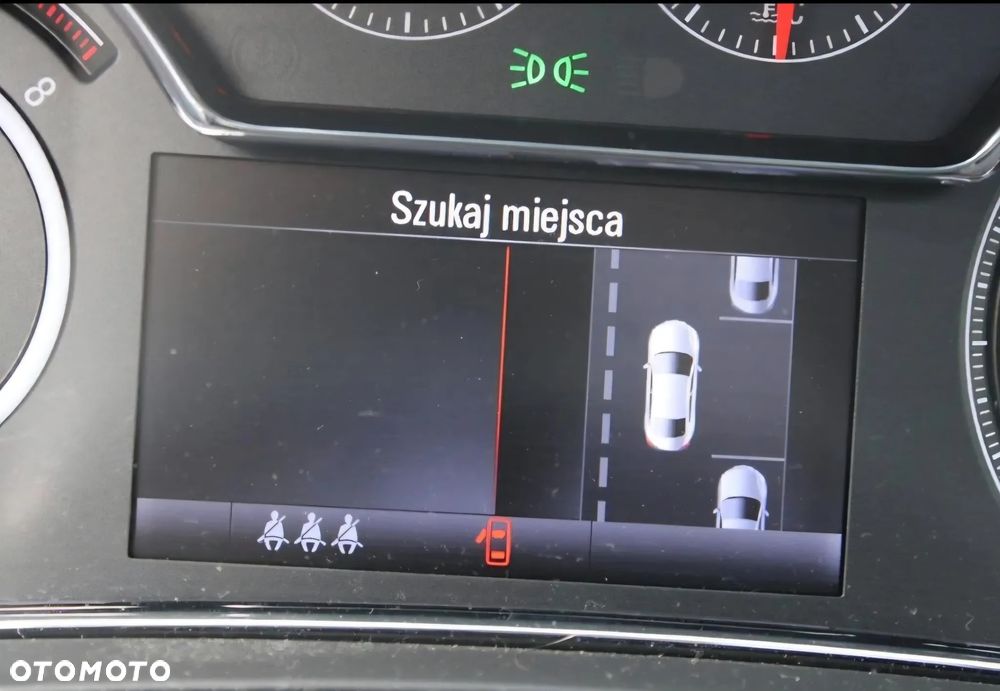 Opel Insignia - 14