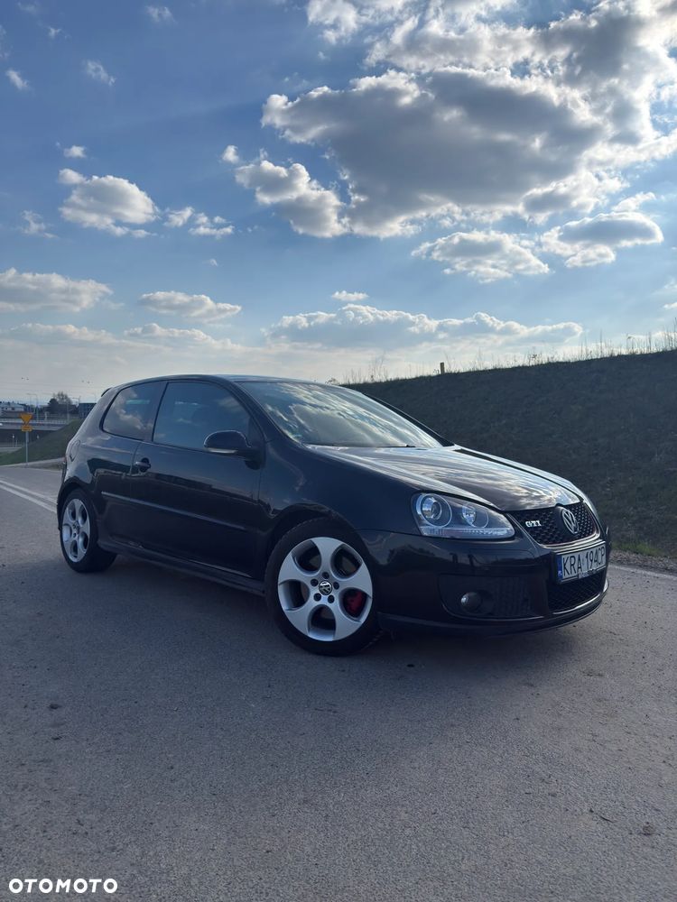 Volkswagen Golf - 19