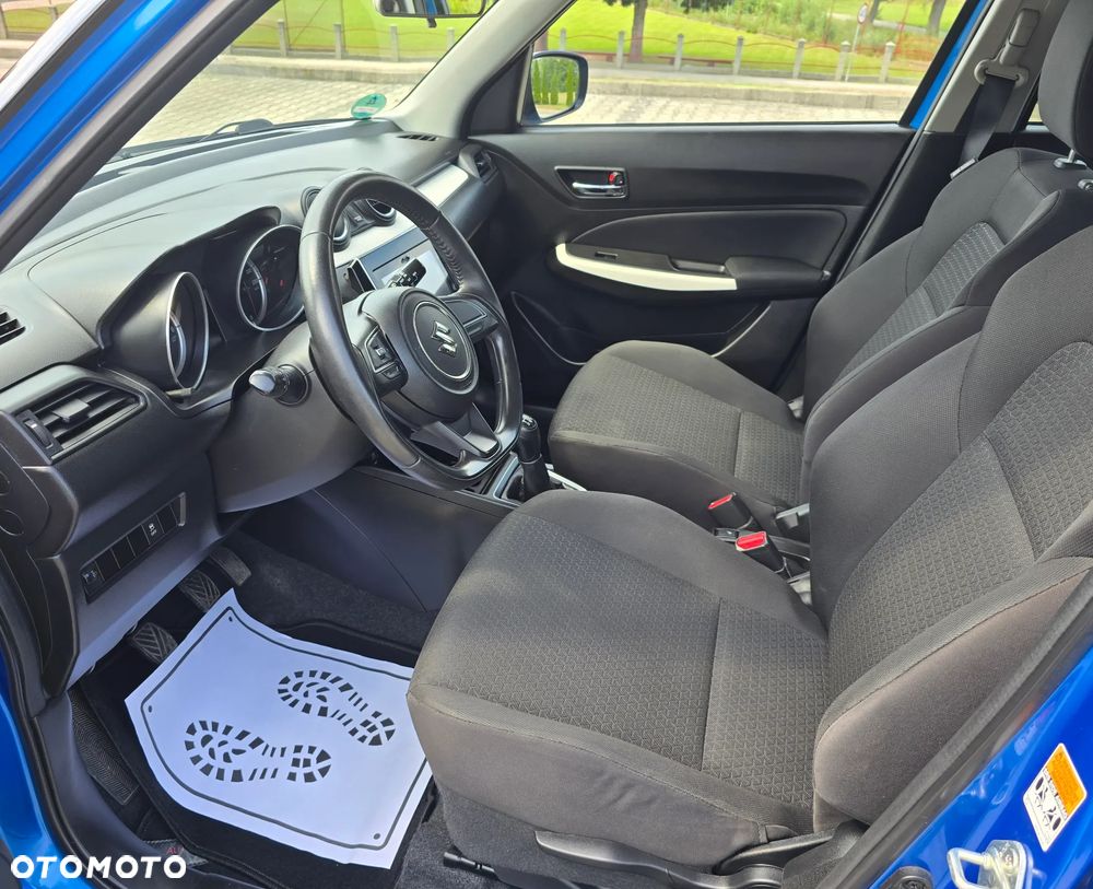 Suzuki Swift 1.2 Dualjet Allgrip Comfort - 26