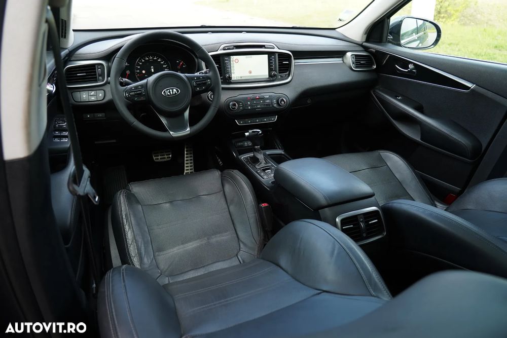 Kia Sorento 2.2 CRDi 2WD Aut. Edition 7 - 9