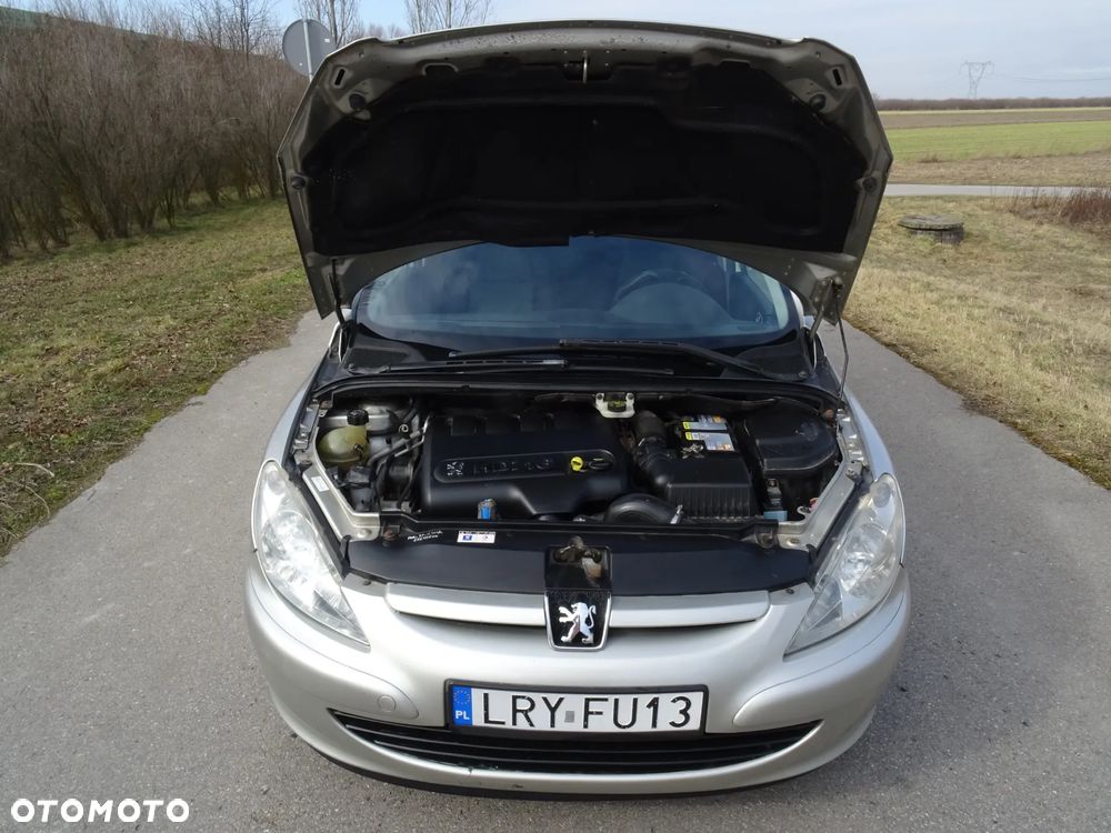 Peugeot 307 HDi 135 Tendance - 11