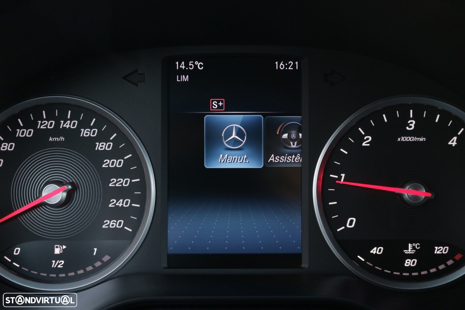 Mercedes-Benz C 200 d Business Solutions - 38