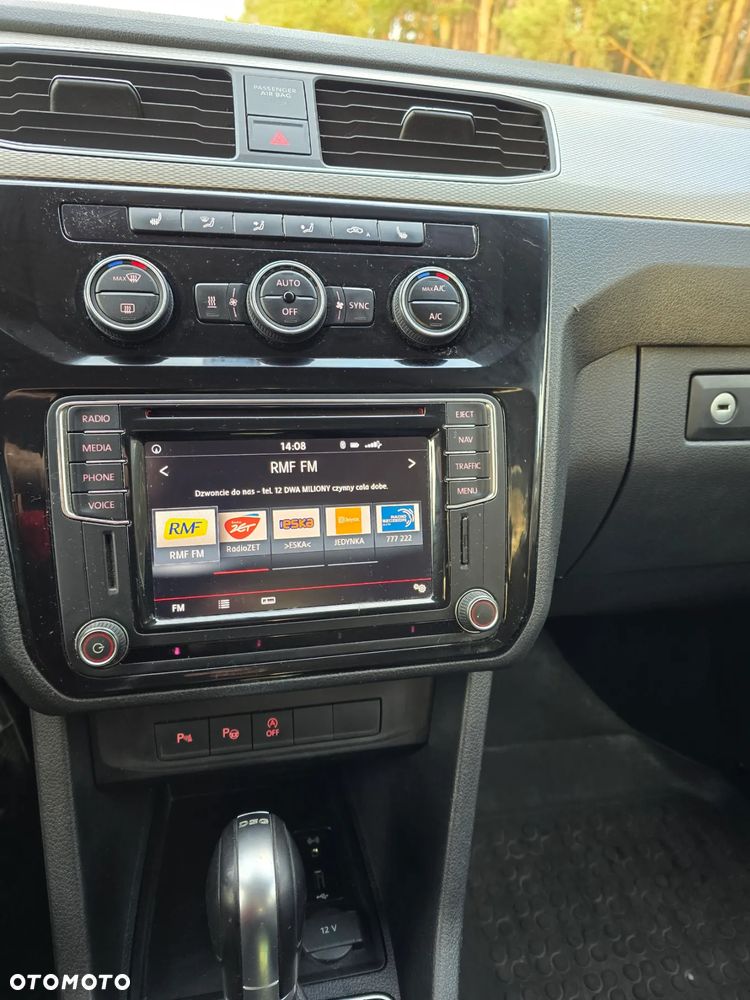 Volkswagen Caddy 2.0 TDI Highline DSG - 22