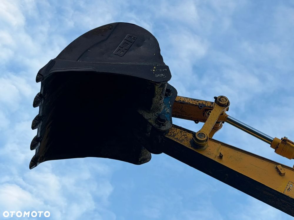 JCB JS130W Koparka Kołowa 13ton z Łapami podporami Hydr.! Najlepszy niezawodny Silnik ISUZU 105 KM. Długie ramię PLUS. Sprowadzona z Norwegii Pracowała przy śmieciach! ZADBANA bez luzów i wycieków! KLIMA. Zamki na tłokach. Potężna moc! Okazja TANIO! - 24