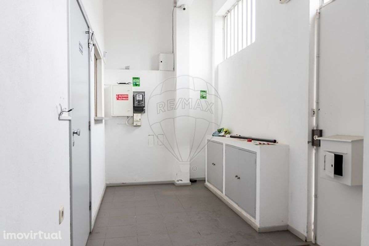 Armazém  para venda - Grande imagem: 2/25