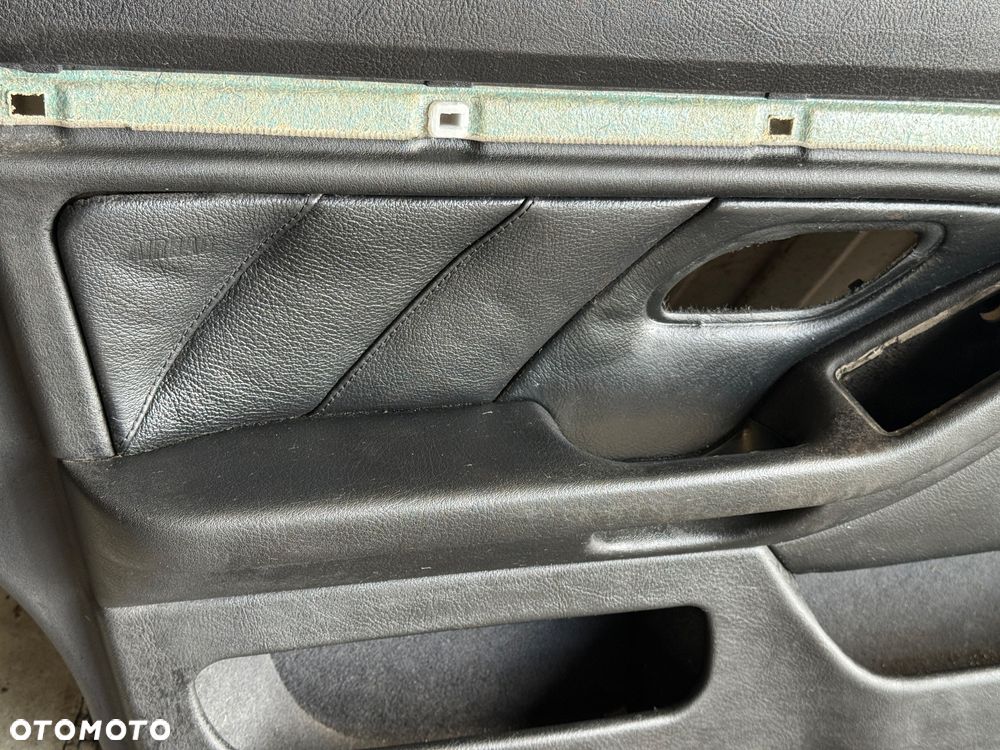Boczek tapicerka drzwi przód lewy przedni Bmw e39 Skóra czarna kierowcy Bardzo Ładny - 3
