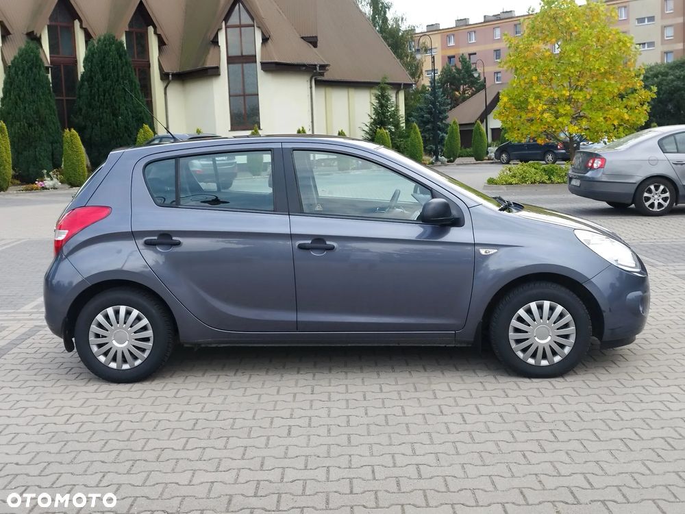 Hyundai i20 - 3