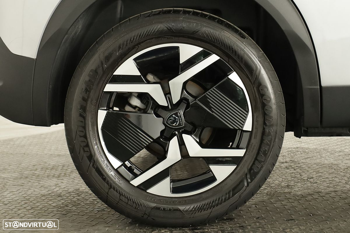 Peugeot 2008 1.2 PureTech Allure - 5