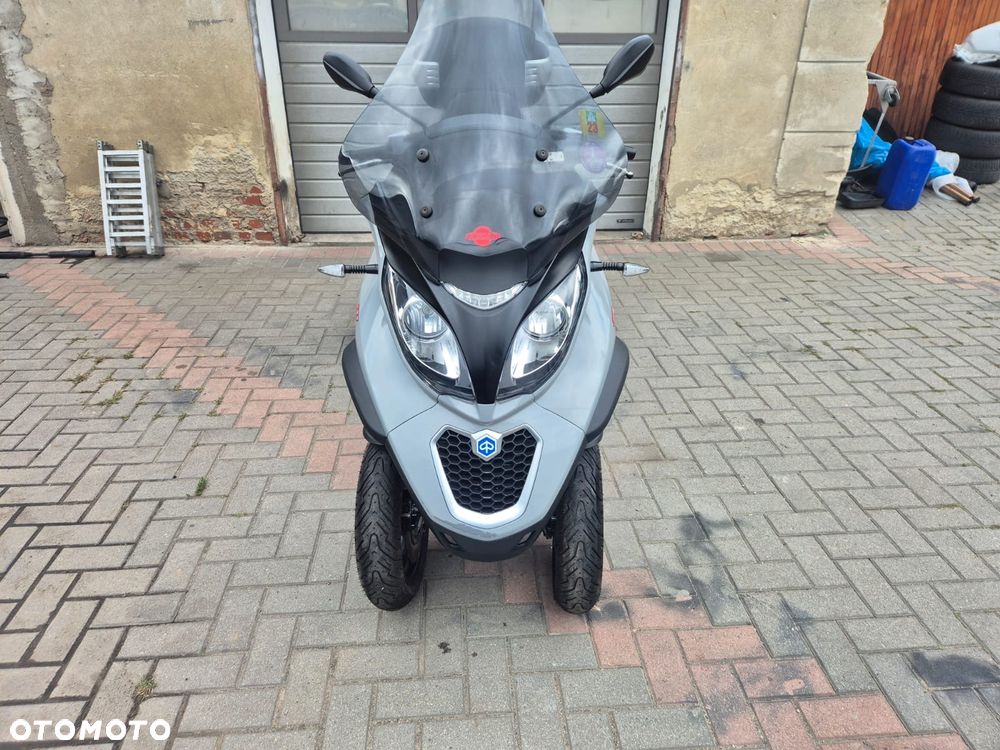 Piaggio MP-3 - 2