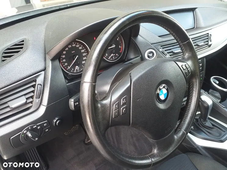 BMW X1 xDrive20d xLine - 19