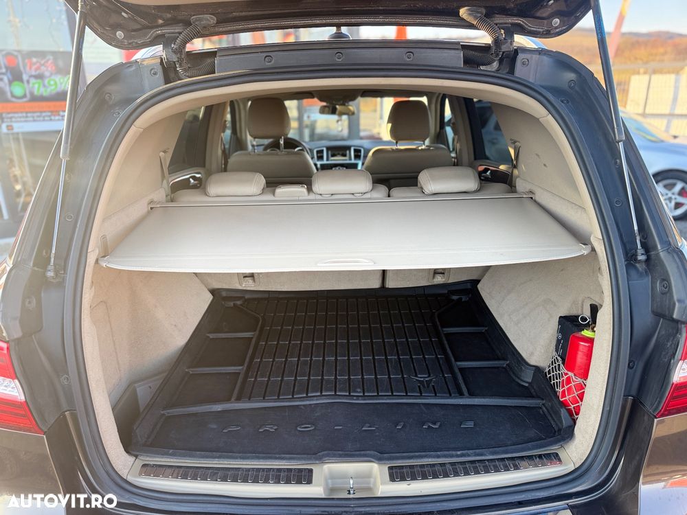 Mercedes-Benz ML 250 BlueTEC 4MATIC 7G-TRONIC - 27