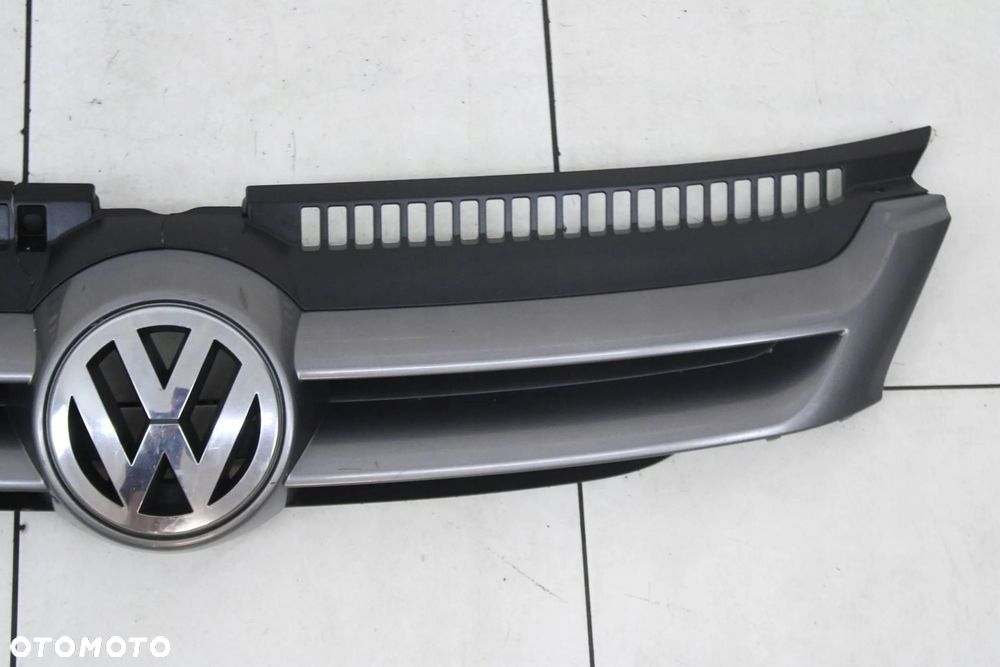 GRILL ATRAPA CHŁODNICY VW GOLF PLUS 2005R- 5M0853655A - 3