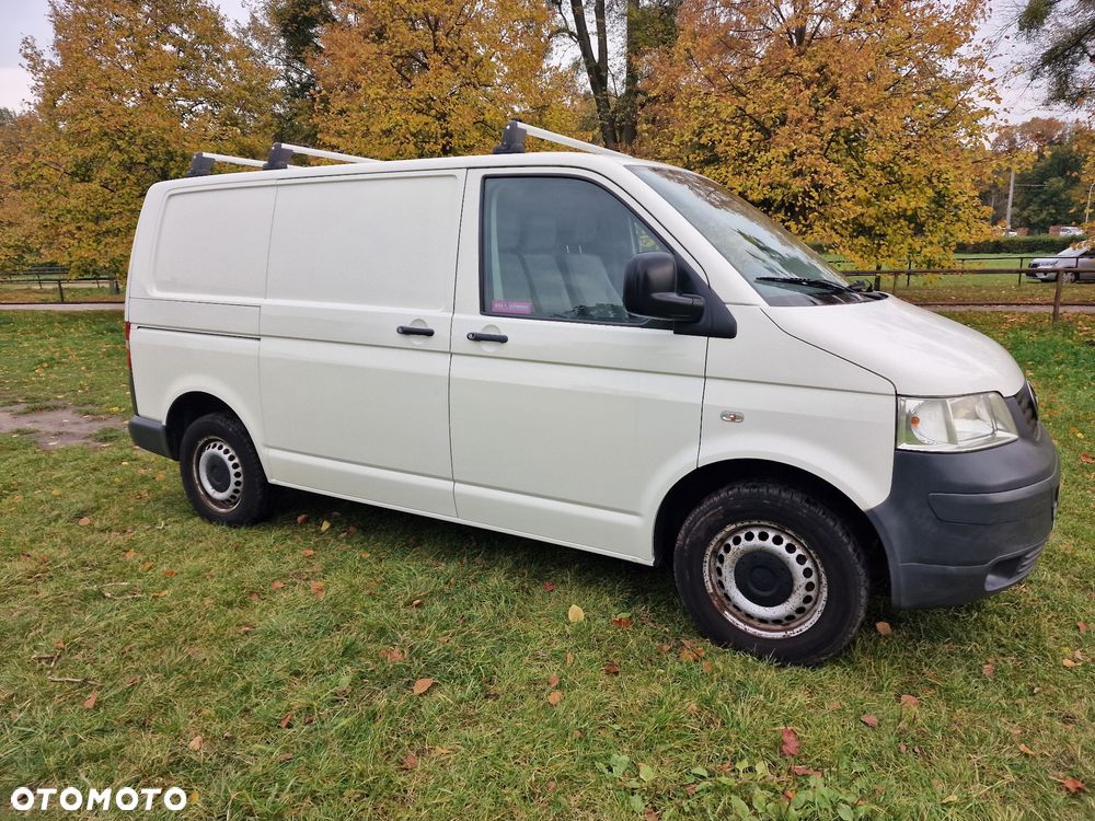 Volkswagen Transporter - 9