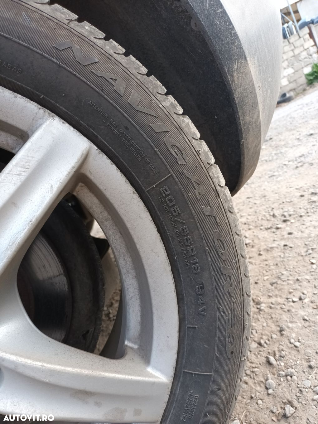 Dezmembrari  VW GOLF 5  2003  > 2009 1.9 TDI Motorina - 8