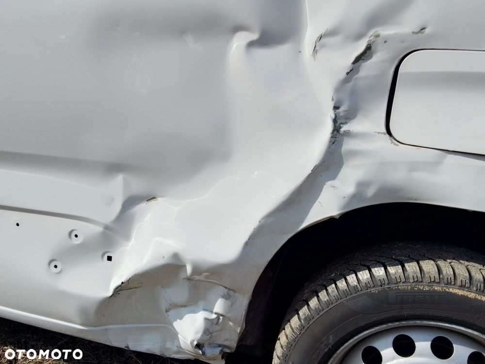 Peugeot Partner - 12