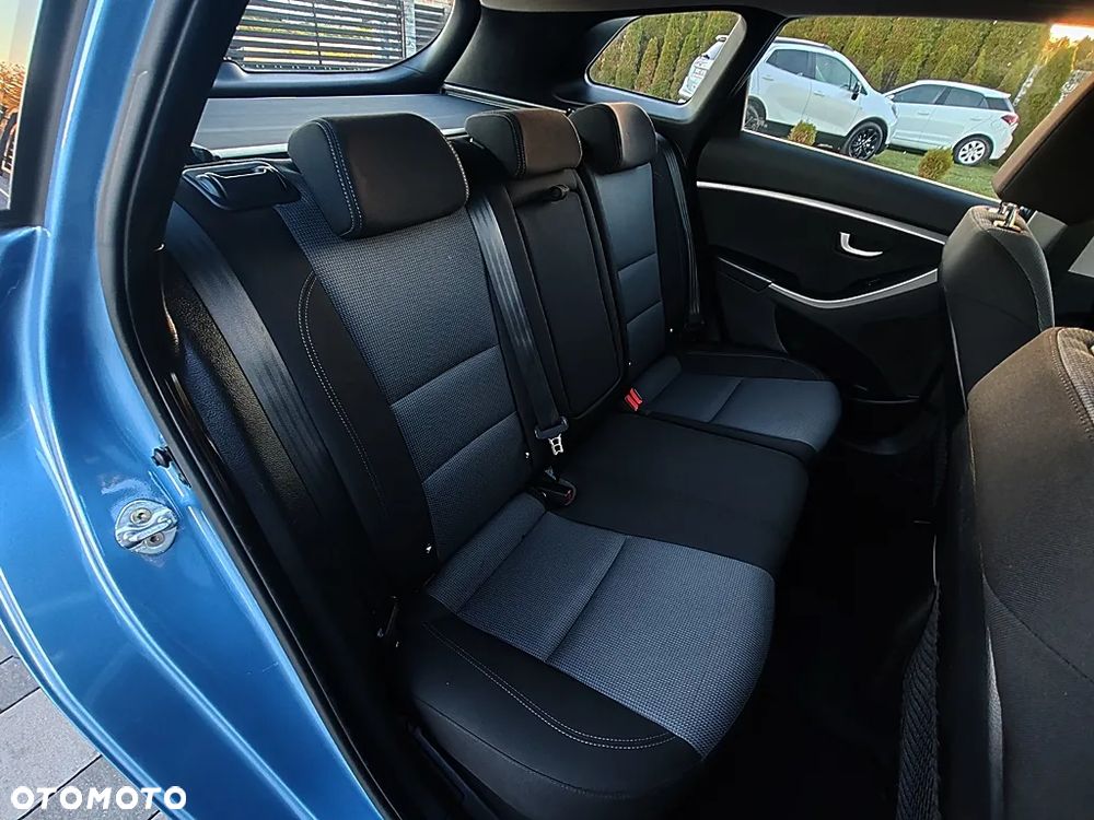 Hyundai i30 1.6 Style - 33