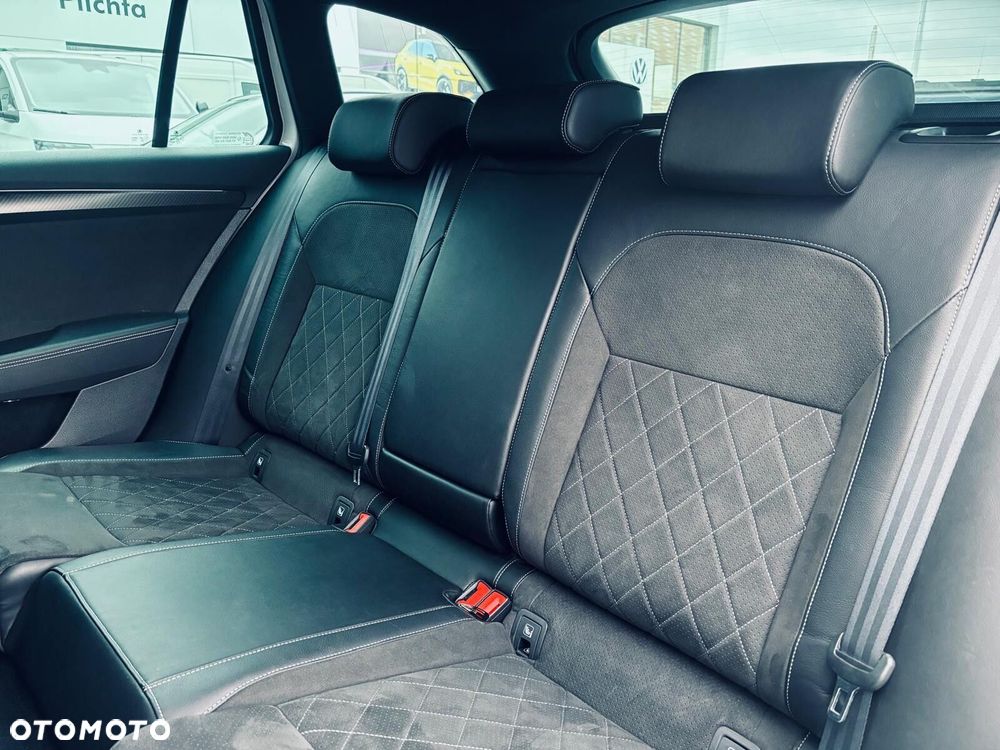 Skoda Superb 2.0 TDI SCR 4x4 Sportline DSG - 17